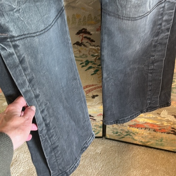 FREE PEOPLE VICTOR MOTO GRAY/BLACK MID RISE FLARE JEANS SIZE 28 - Picture 4 of 12